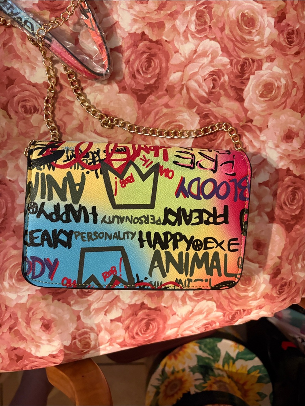 Colorful Graffiti Chain Shoulder Bag - Multicolor - Picture 2 of 3